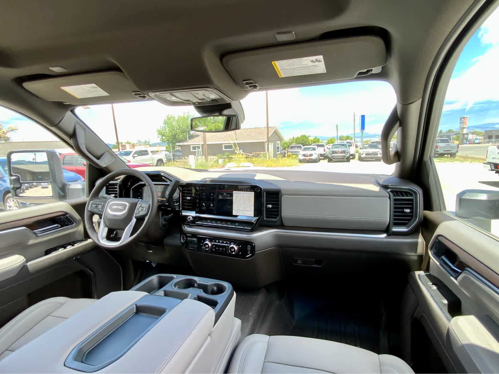 Thumbnail: 2026 GMC Sierra 2500 - 35