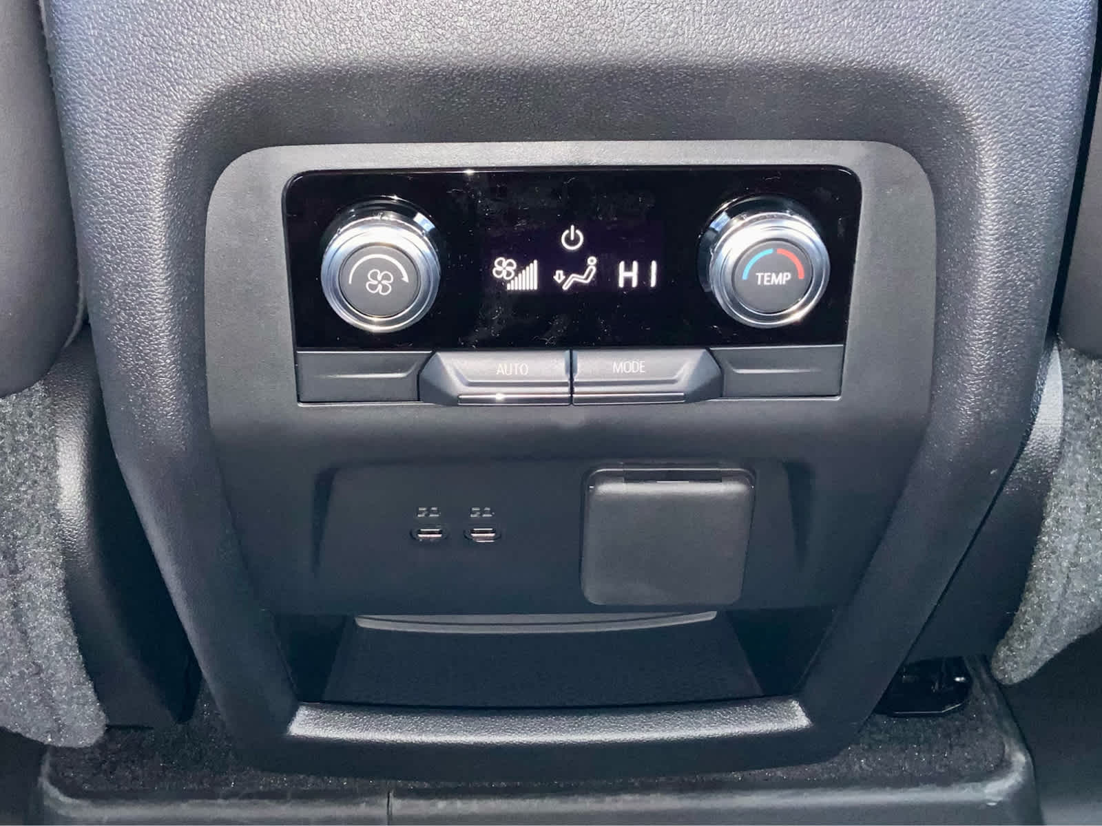 2026 GMC Acadia AT4 - Photo 49