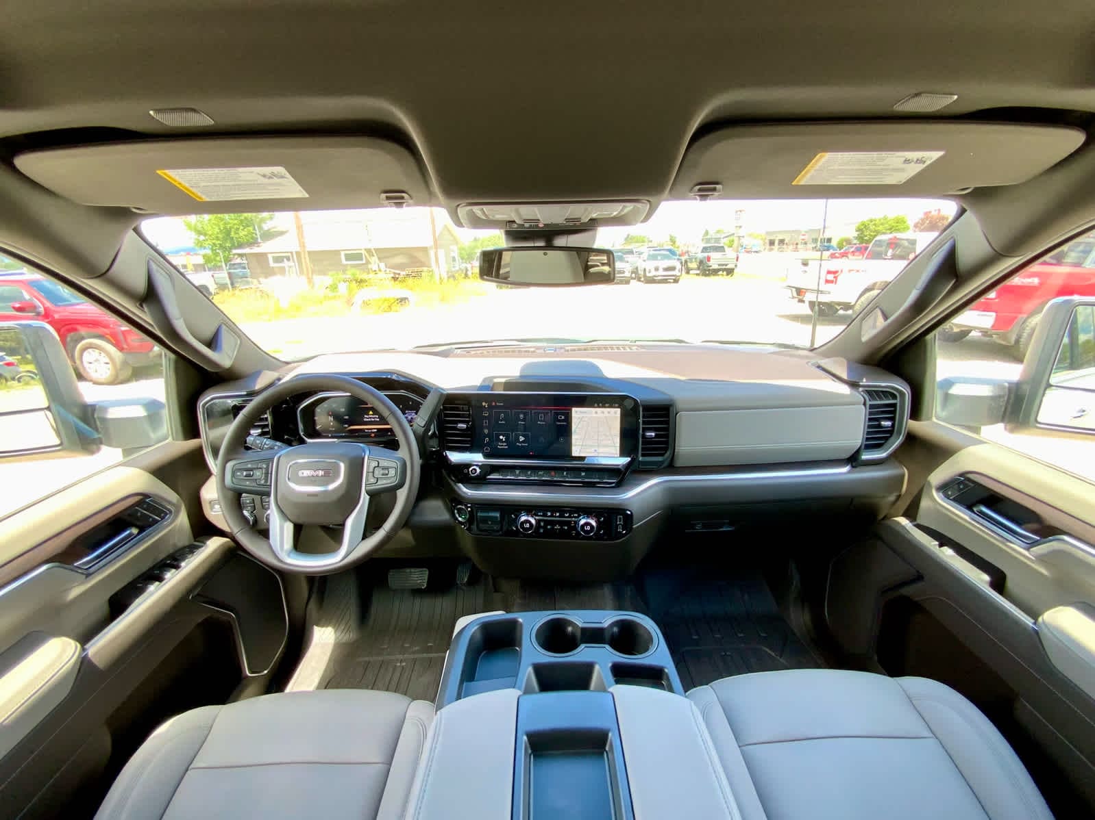 Thumbnail: 2026 GMC Sierra 2500 - 32