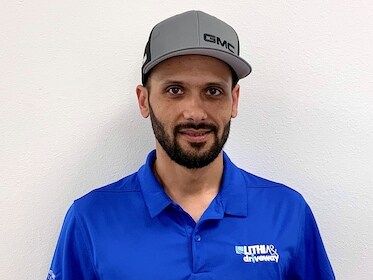 Staff member Mohammed Saboor Kabiri from ID_ab492f