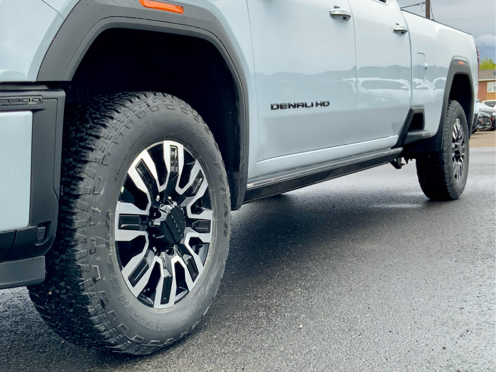 Thumbnail: 2026 GMC Sierra 3500 - 17