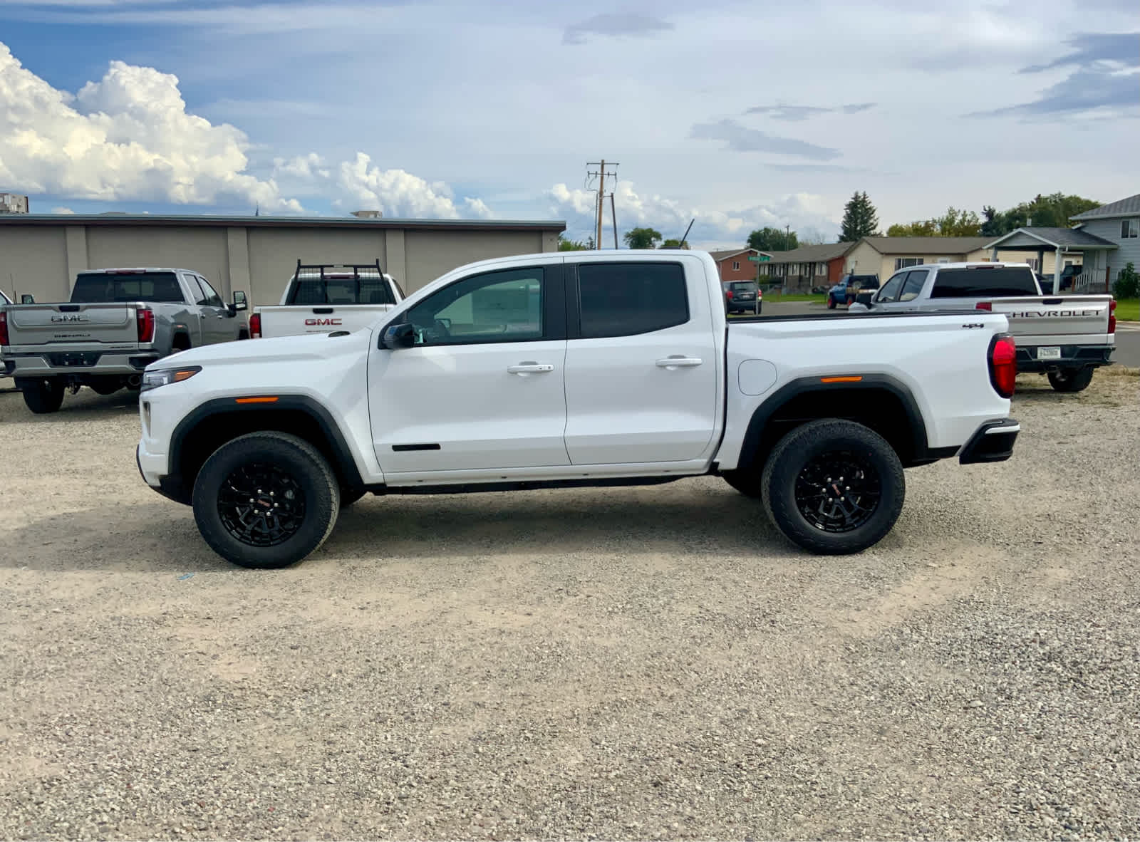 2026 GMC Canyon Elevation - Photo 2