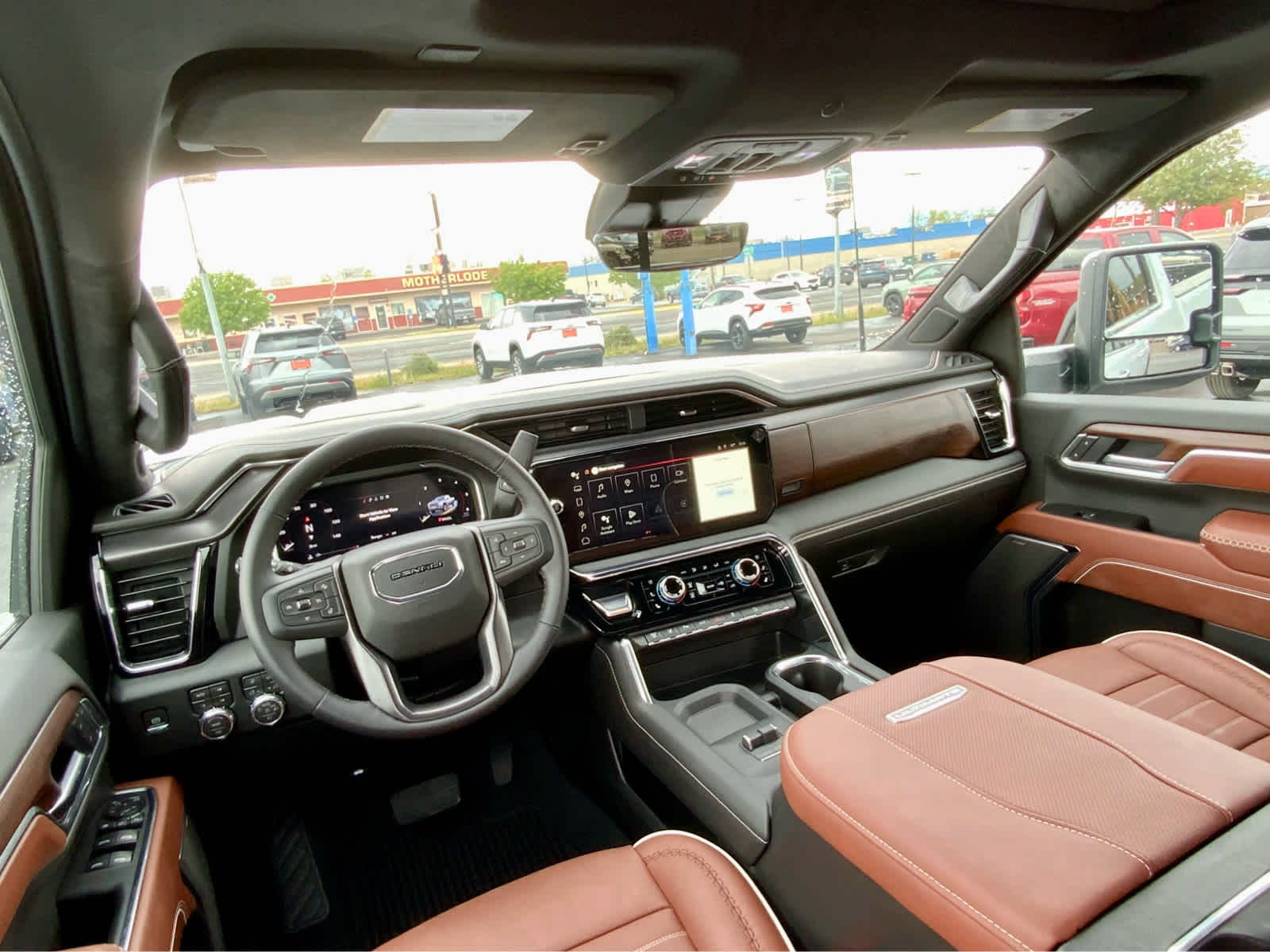 Thumbnail: 2026 GMC Sierra 3500 - 32