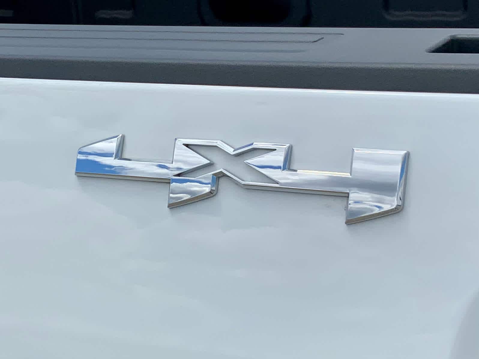 Thumbnail: 2026 GMC Sierra 2500 - 21