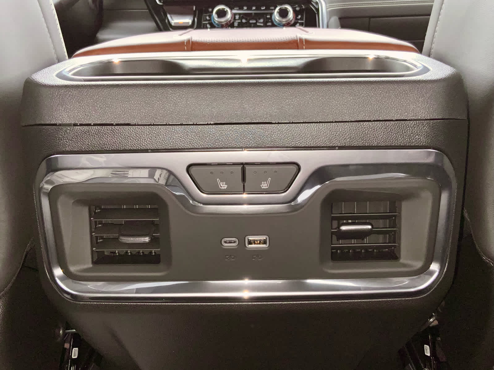 Thumbnail: 2026 GMC Sierra 3500 - 47