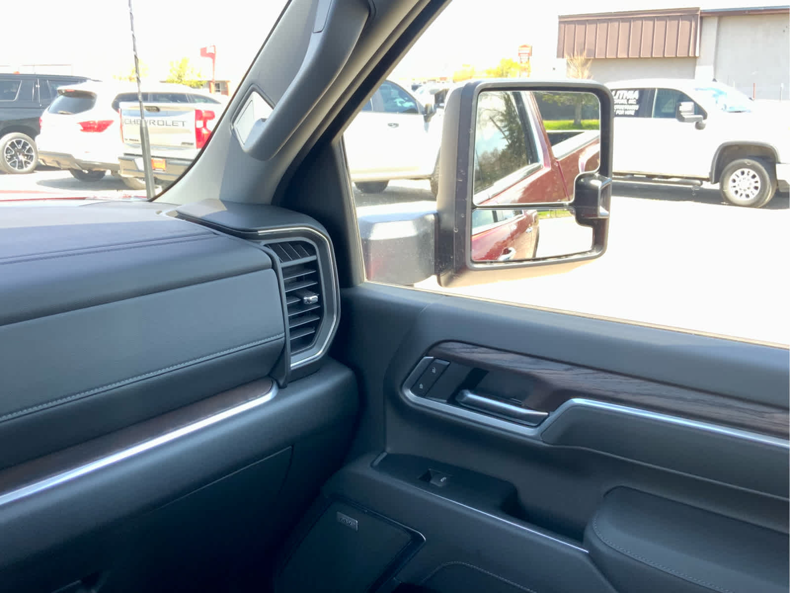 Thumbnail: 2026 GMC Sierra 2500 - 40