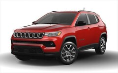 2023 Jeep Compass LATITUDE LUX 4X4 Sport Utility Grand Forks, ND