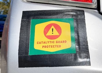 Catalytic Converter Theft in Under Two Minutes Catalytic Converter Theft in Under Two Minutes