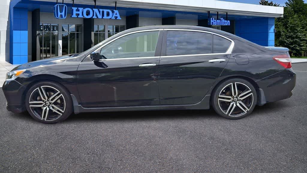 Thumbnail: 2017 Honda Accord - 5