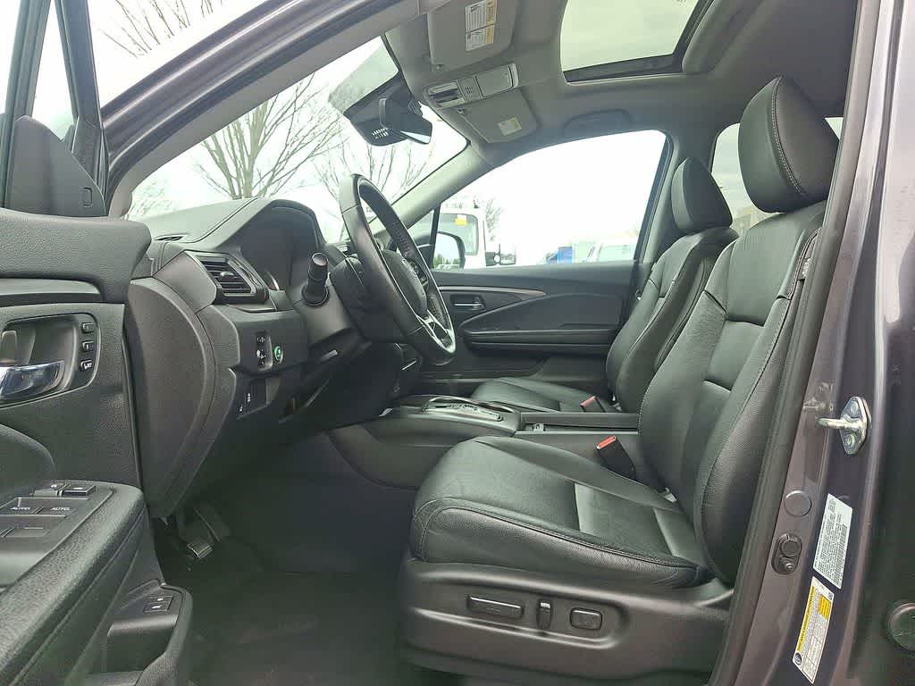 Thumbnail: 2021 Honda Pilot - 11