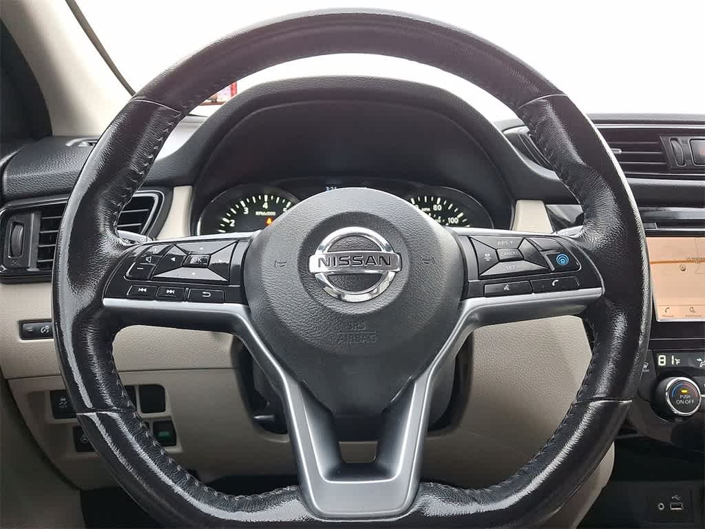 Thumbnail: 2019 Nissan Rogue Sport - 16