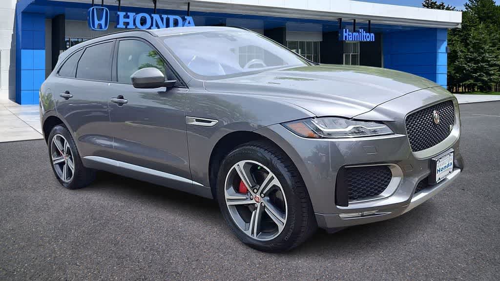 Thumbnail: 2019 Jaguar F-Pace - 2