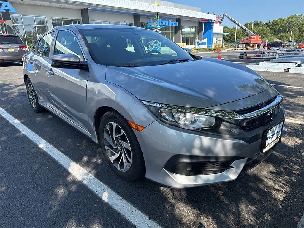 Thumbnail: 2016 Honda Civic - 3