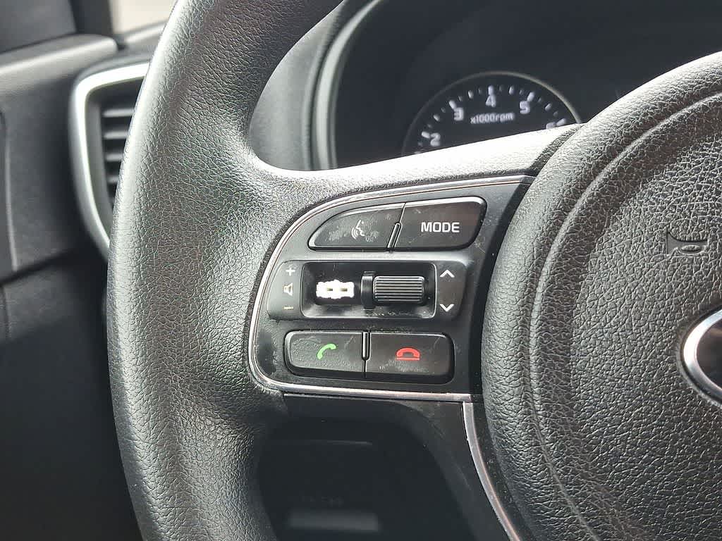 Thumbnail: 2017 Kia Sportage - 17