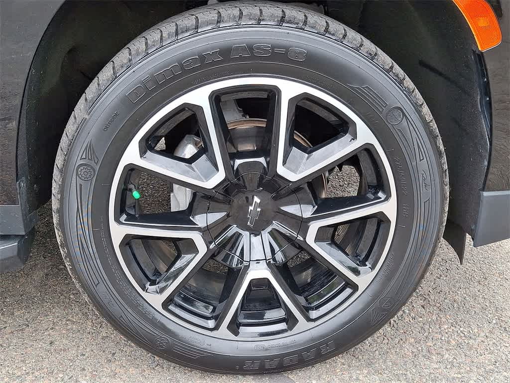 Thumbnail: 2022 Chevrolet Tahoe - 26