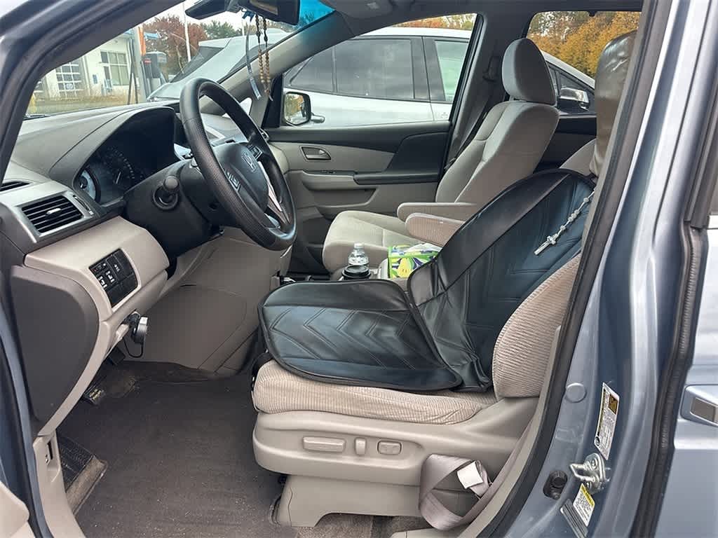 Thumbnail: 2011 Honda Odyssey - 7