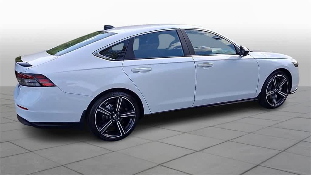 Thumbnail: 2025 Honda Accord - 8