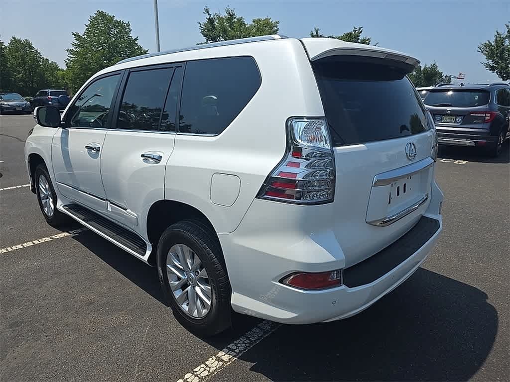 Thumbnail: 2019 Lexus GX - 6