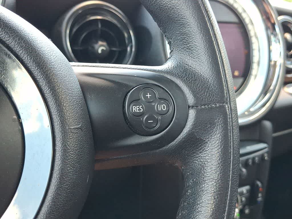 Thumbnail: 2012 MINI Cooper Hardtop - 18