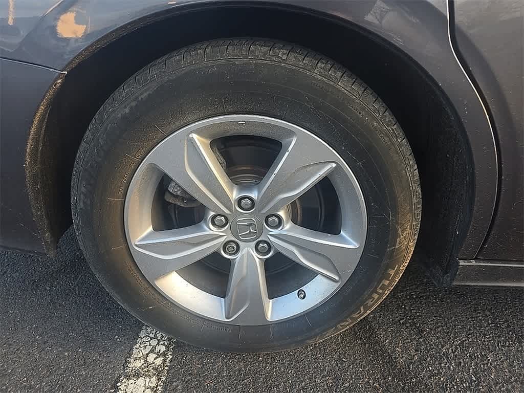 Thumbnail: 2018 Honda Odyssey - 10