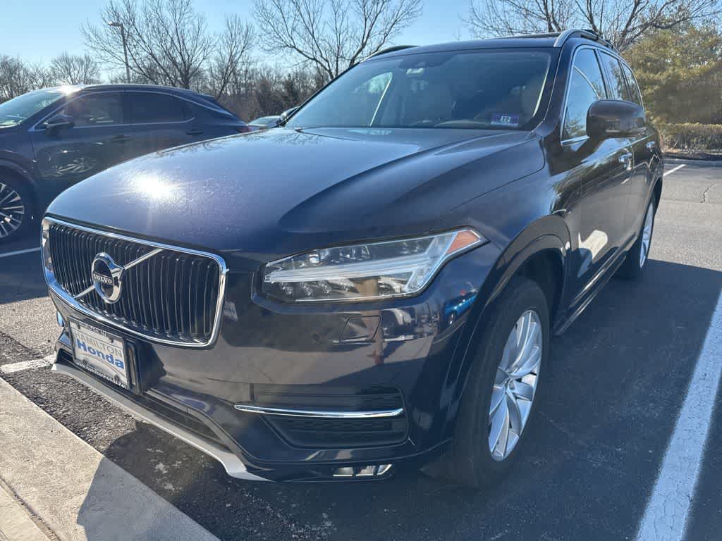2016 Volvo XC90 T6 Momentum -
                  Hamilton, NJ