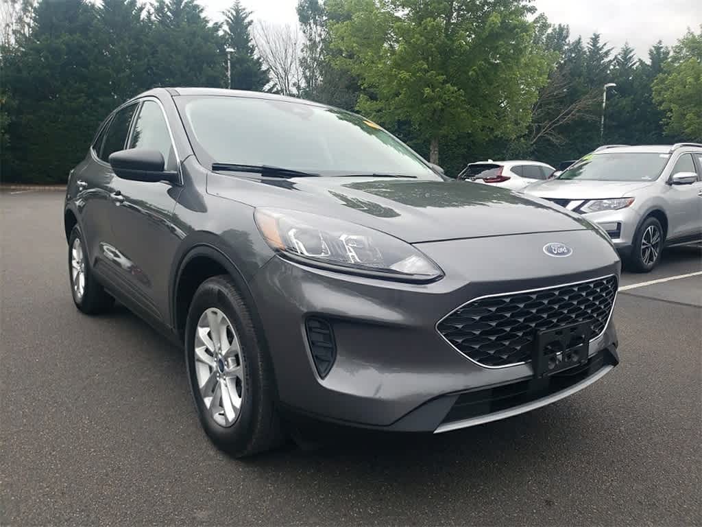 Thumbnail: 2022 Ford Escape - 3