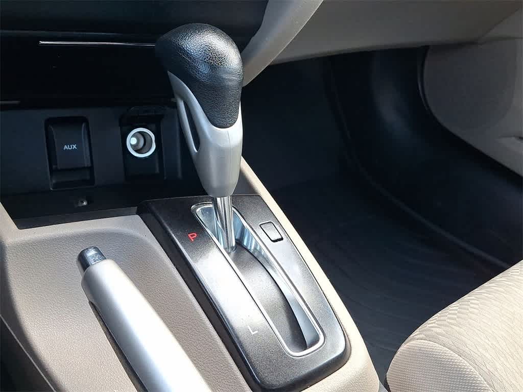 Thumbnail: 2015 Honda Civic - 12