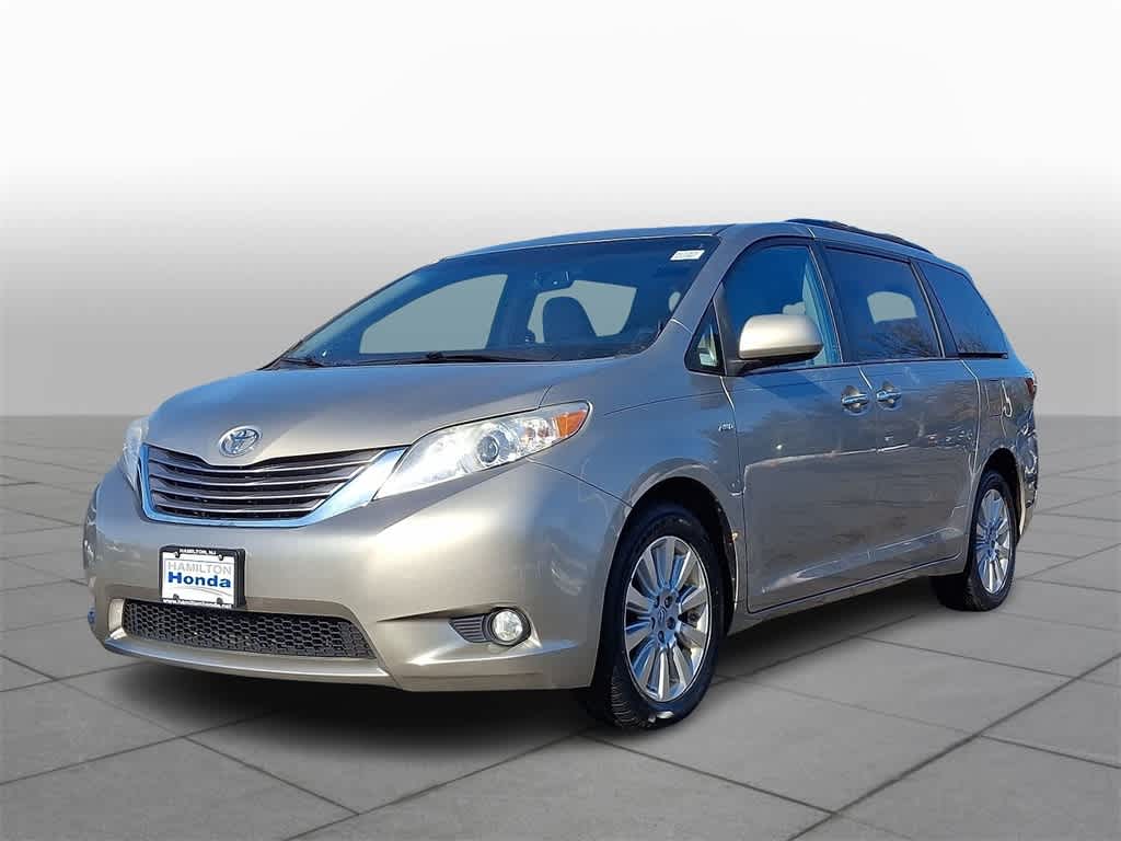 2016 Toyota Sienna XLE -
                  Hamilton, NJ