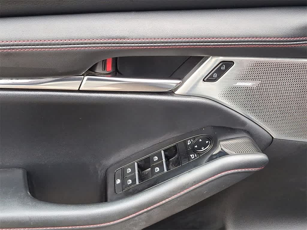 Thumbnail: 2023 Mazda Mazda3 - 10