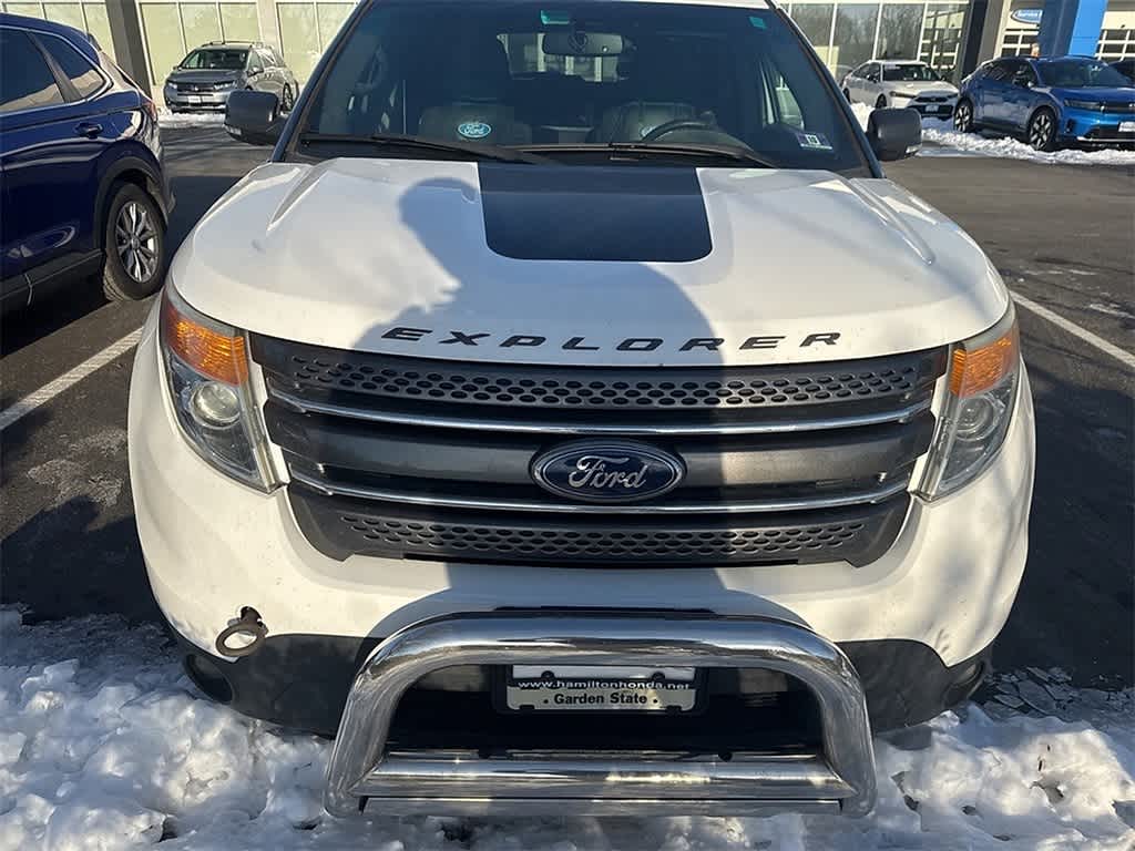 Thumbnail: 2015 Ford Explorer - 2