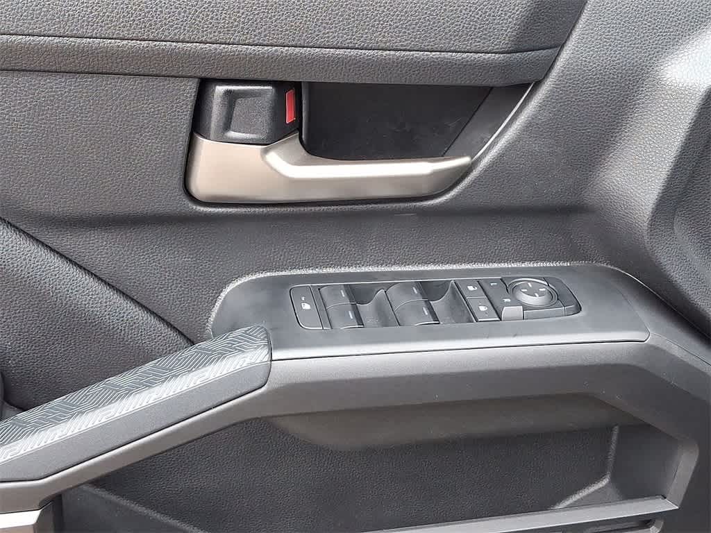 Thumbnail: 2025 Toyota Tacoma - 10