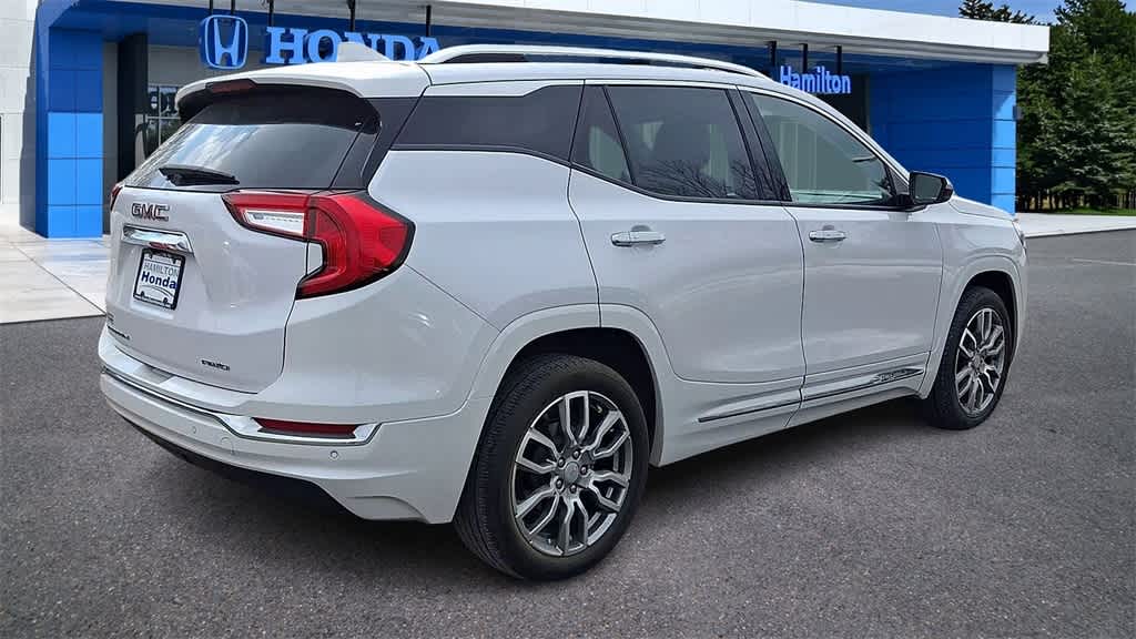 Thumbnail: 2022 GMC Terrain - 8