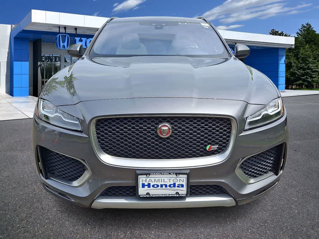 Thumbnail: 2019 Jaguar F-Pace - 28