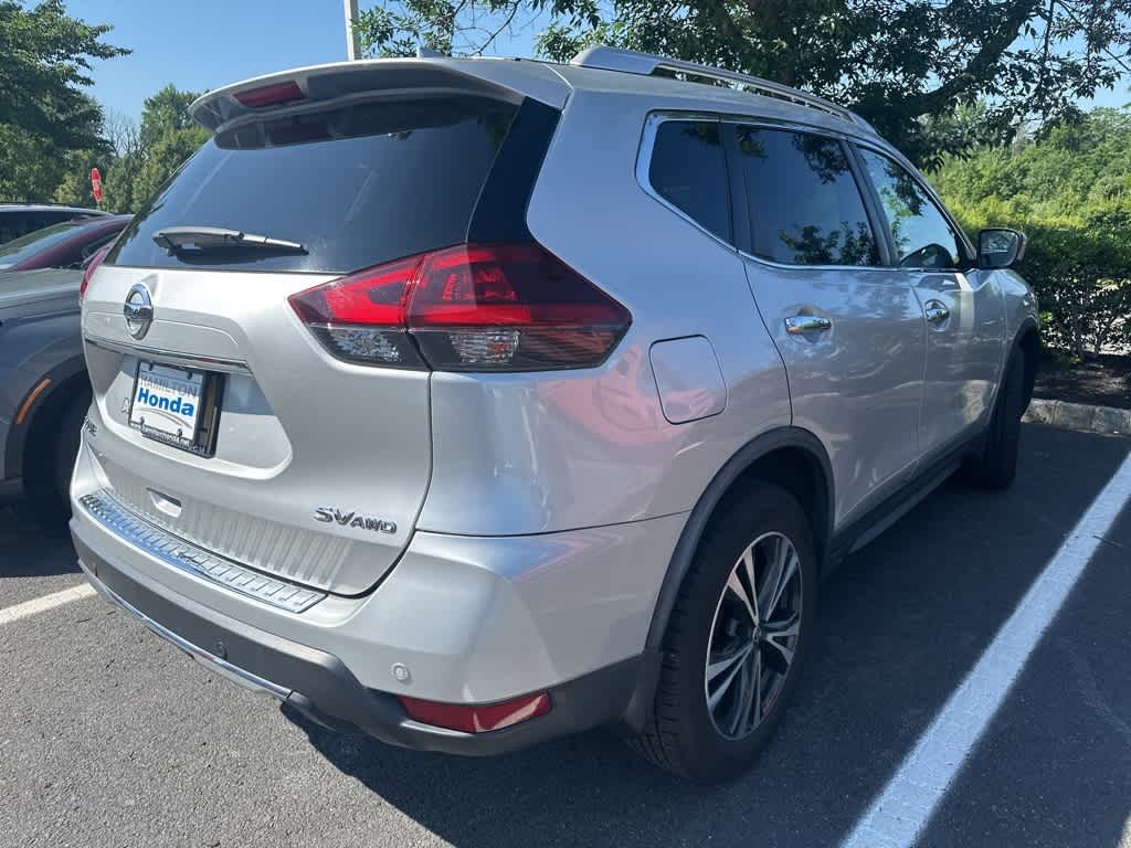 Thumbnail: 2019 Nissan Rogue - 4