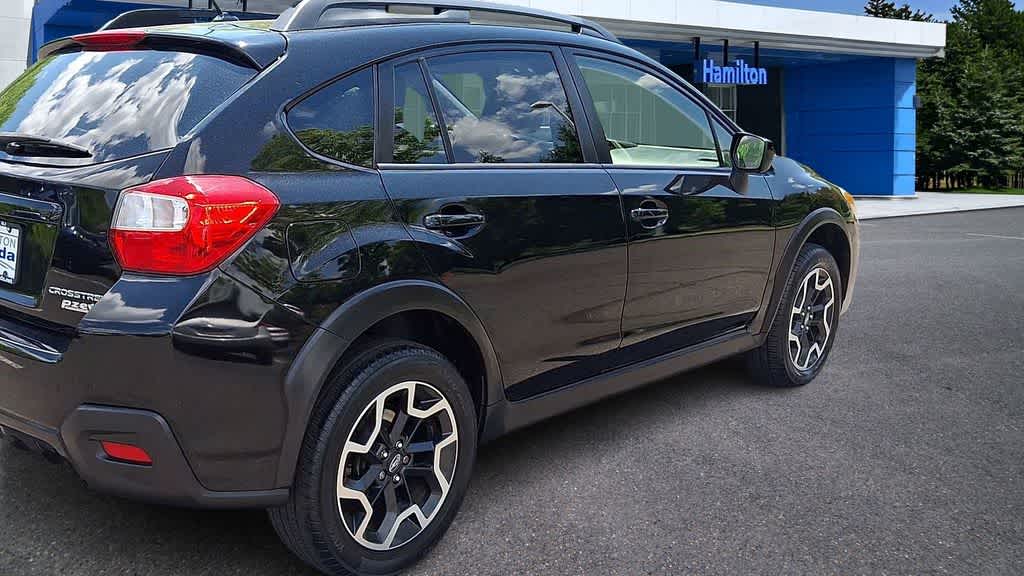 Thumbnail: 2016 Subaru Crosstrek - 8