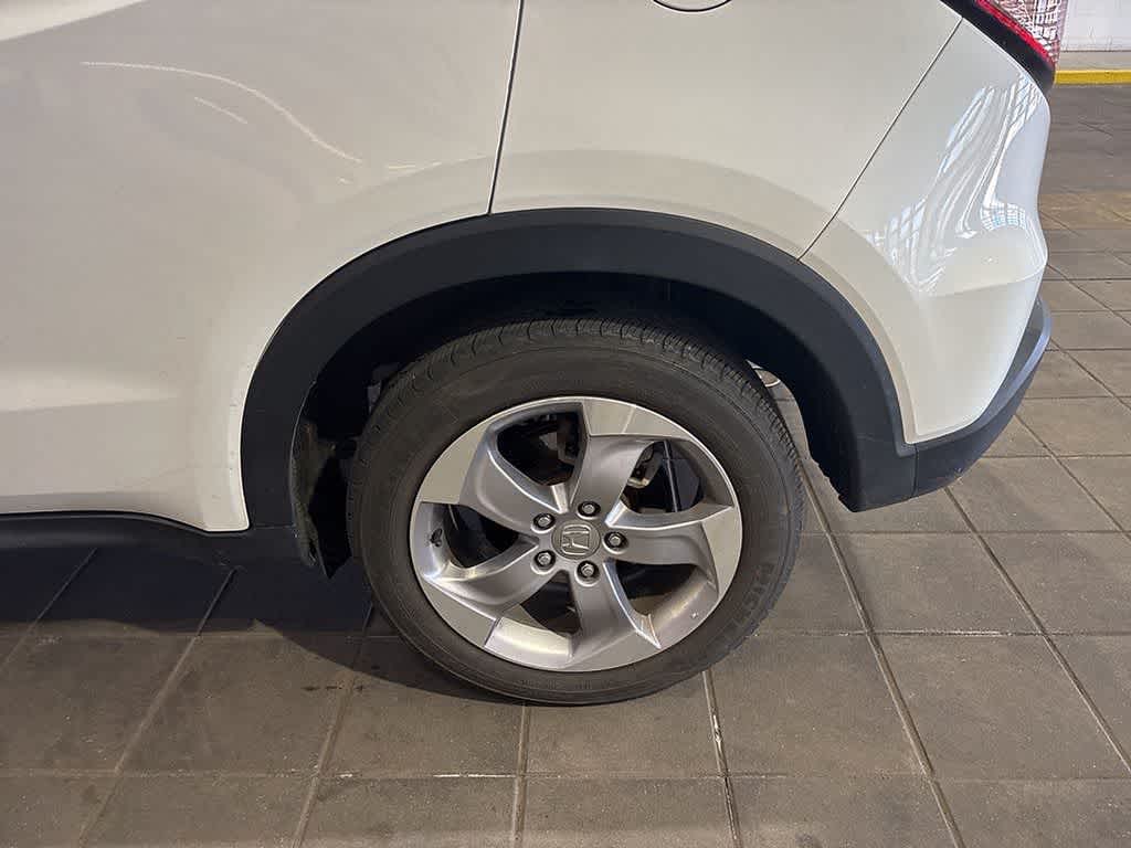 Thumbnail: 2017 Honda HR-V - 18