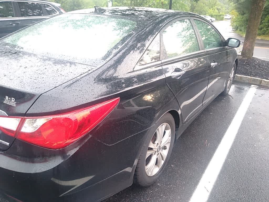 Thumbnail: 2013 Hyundai Sonata - 6