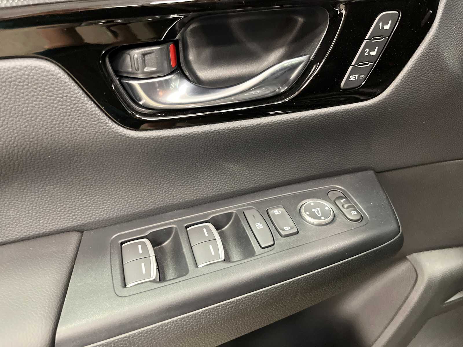 Thumbnail: 2026 Honda CR-V - 14