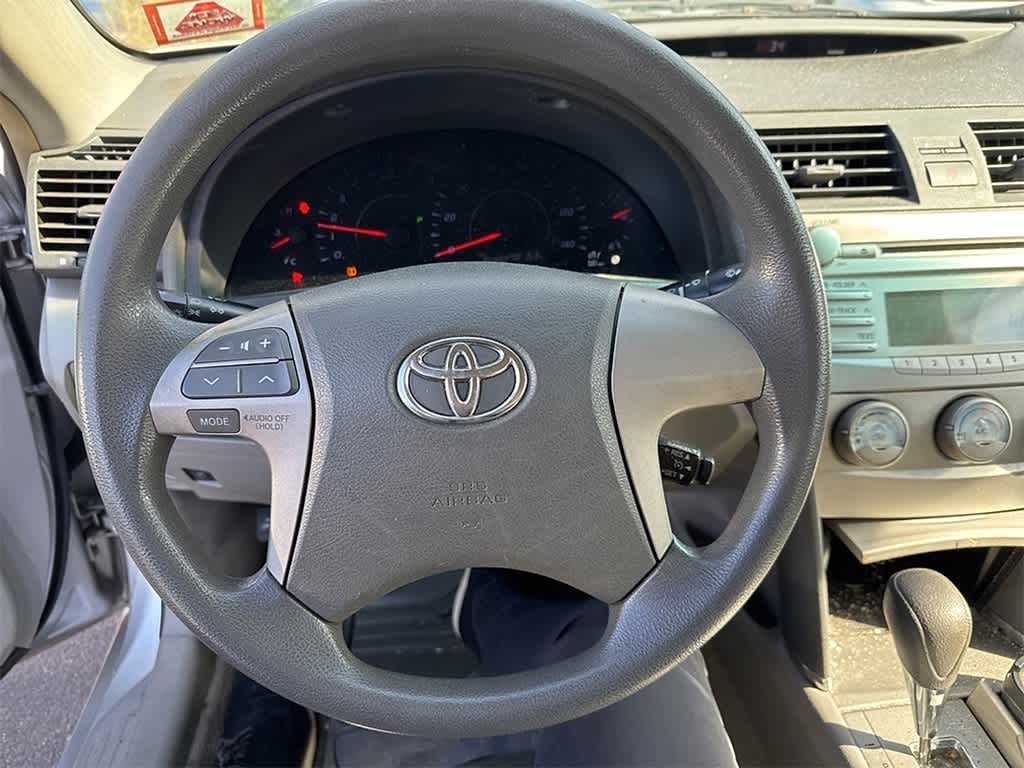 Thumbnail: 2010 Toyota Camry - 9