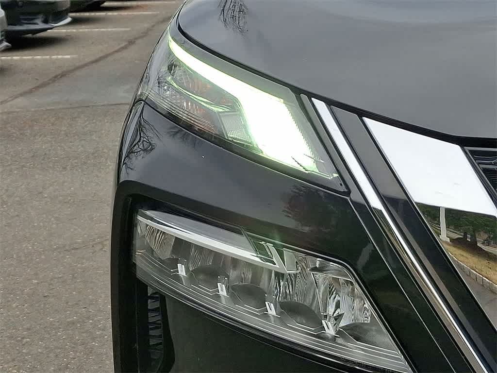 Thumbnail: 2022 Nissan Rogue - 27