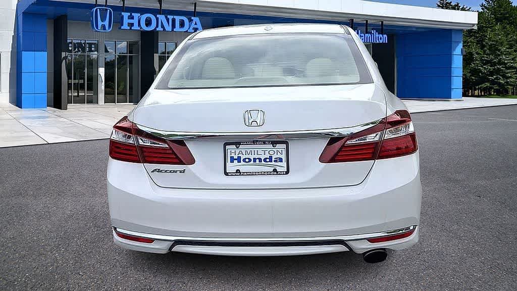 Thumbnail: 2016 Honda Accord - 6