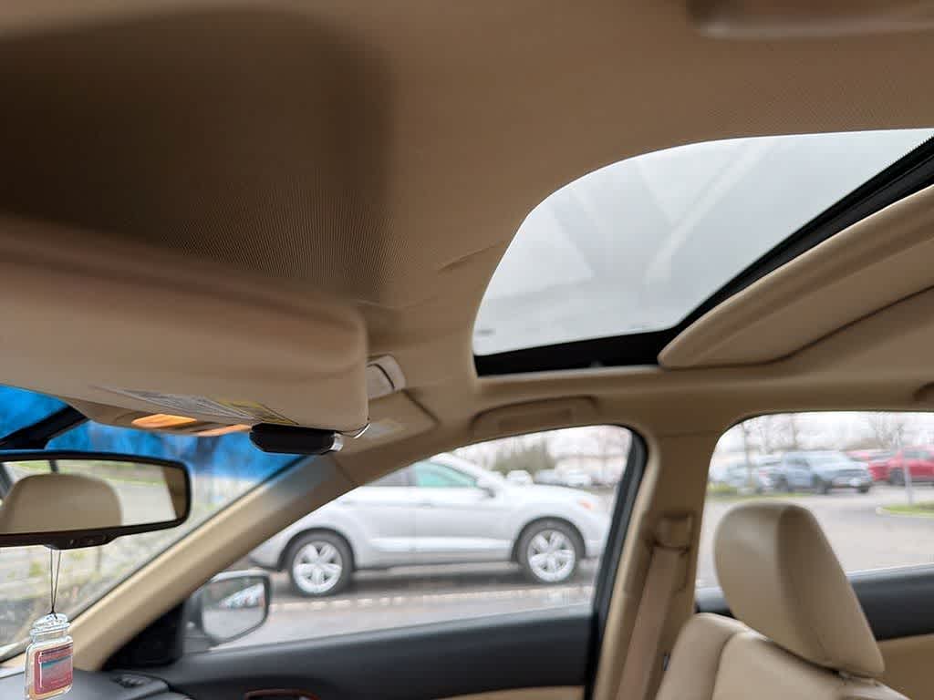 Thumbnail: 2012 Honda Accord - 19