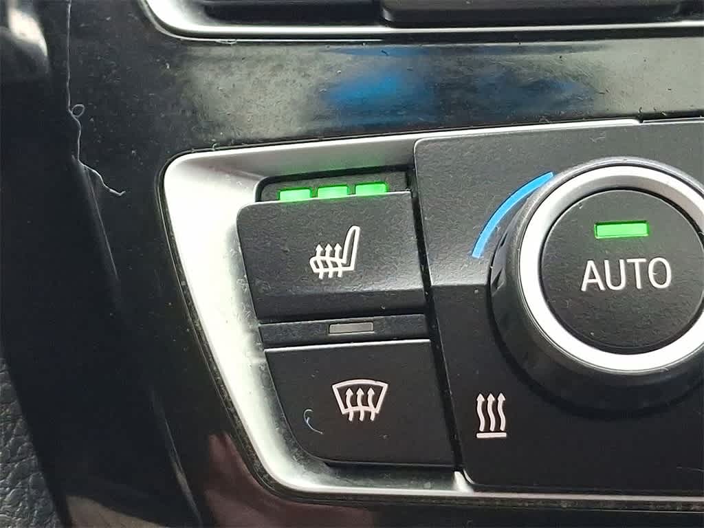 Thumbnail: 2017 BMW 3 Series - 19