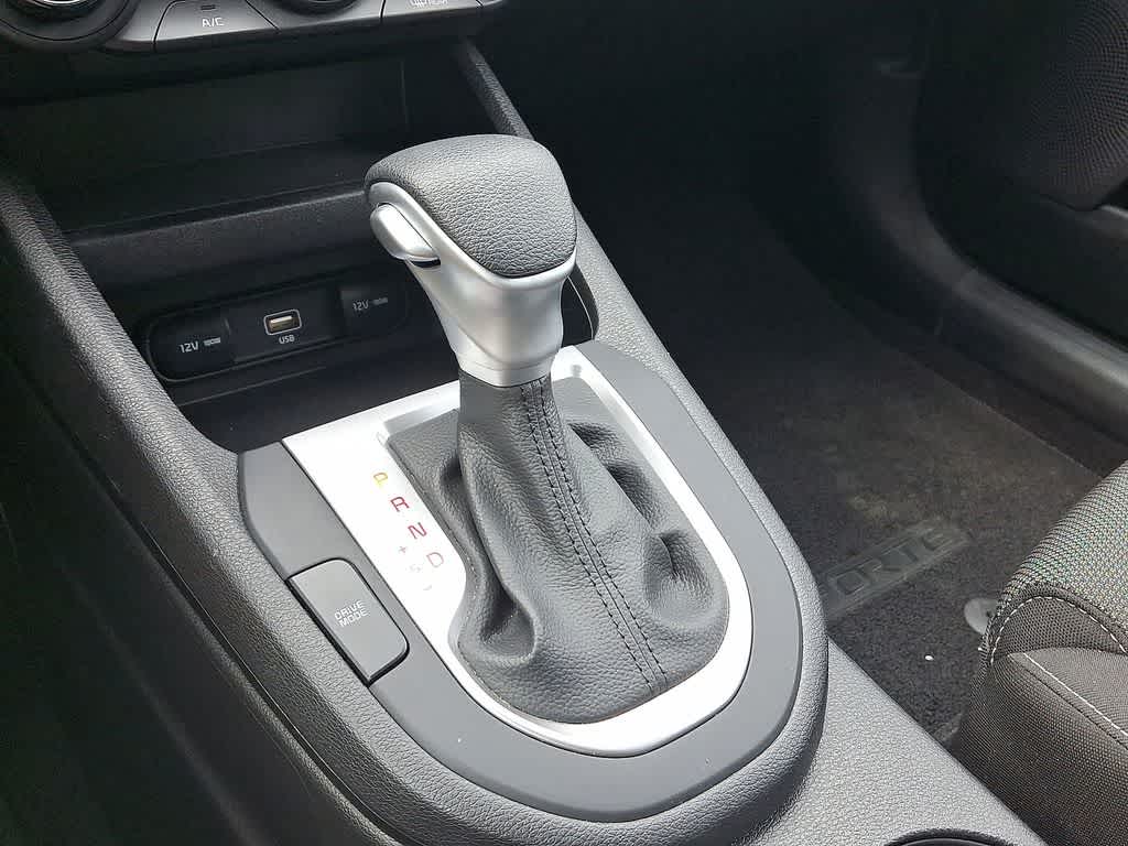 Thumbnail: 2023 Kia Forte - 12