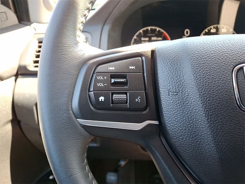 2024 Honda Ridgeline Sport 17