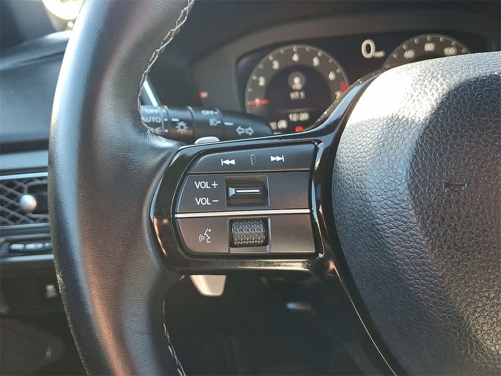 Thumbnail: 2023 Acura Integra - 17