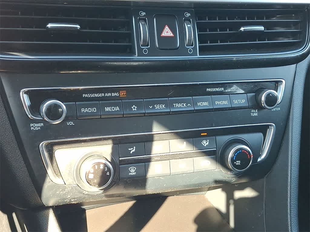 Thumbnail: 2020 Kia Optima - 19