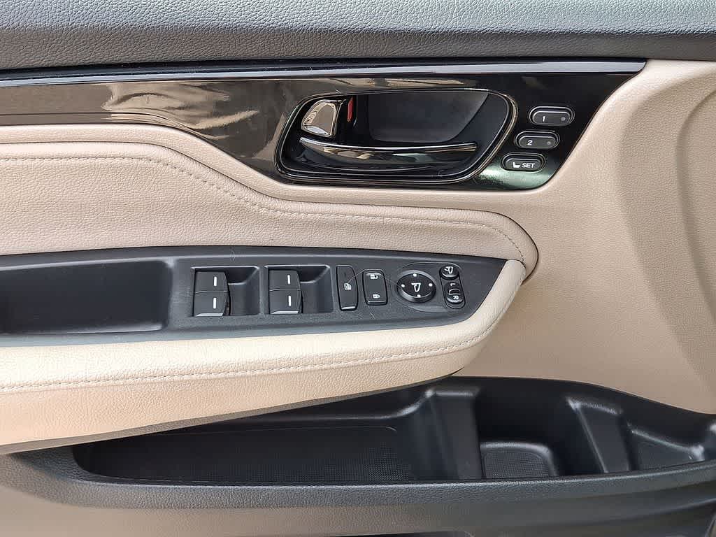 Thumbnail: 2020 Honda Odyssey - 10