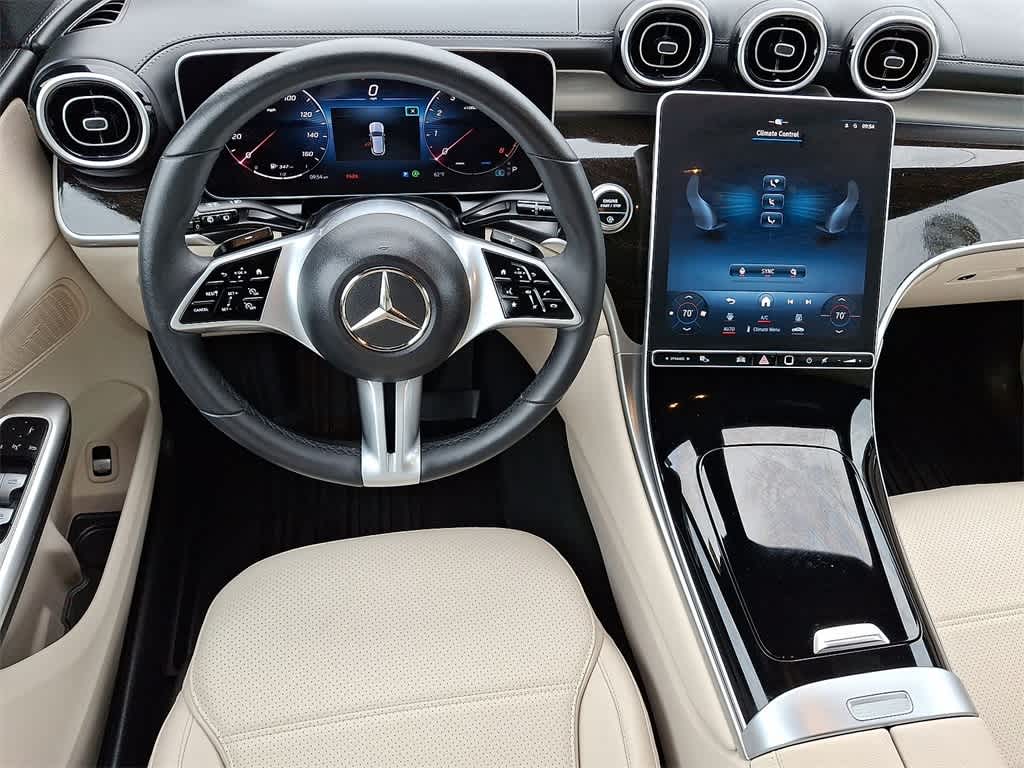 2024 Mercedes-Benz GLC 300 21
