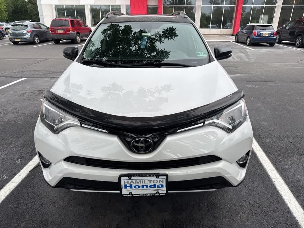 Thumbnail: 2018 Toyota RAV4 - 2